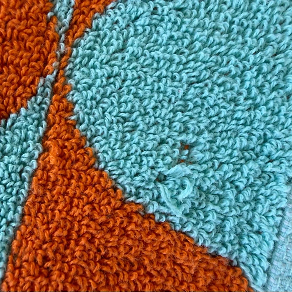 Costco Ogee Striped 100% Cotton Oversized Beach Towel Bright Colorful 39x66 GUC